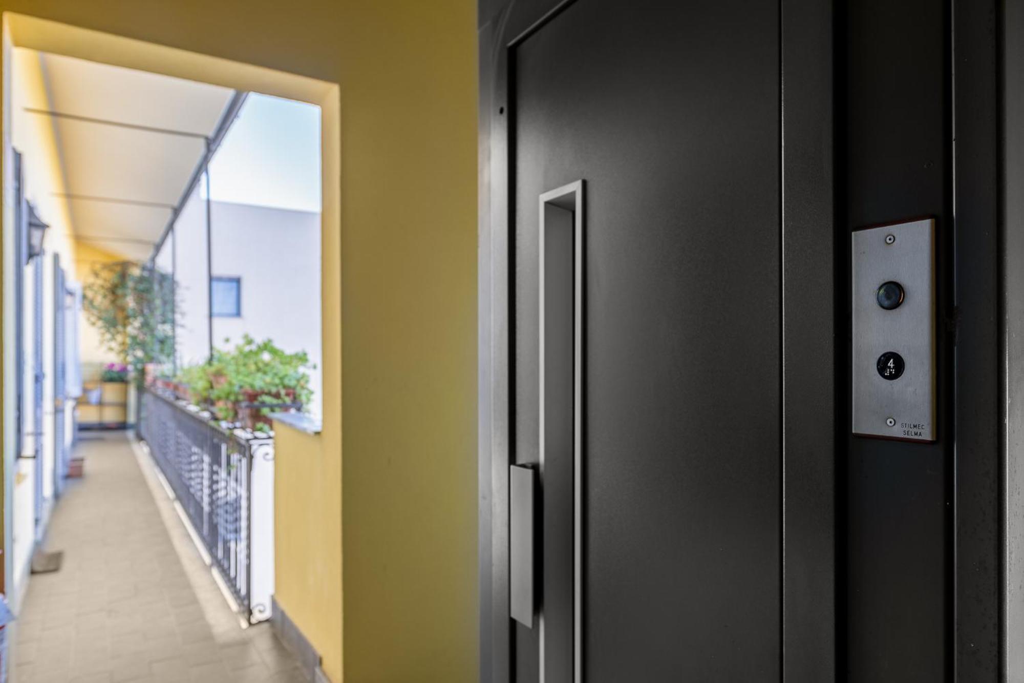 Bright Loft - Free Private Parking Διαμέρισμα Μιλάνο Εξωτερικό φωτογραφία